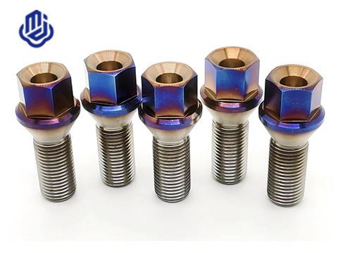 สกรูดุมล้อ BMW โลหะผสมไทเทเนียม